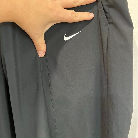 Nike Dri-FIT High Rise Track Pants Black Athletic Joggers Workout Pants Sz M - Picture 6 of 10